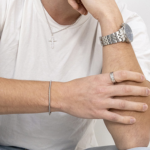 Armbänder